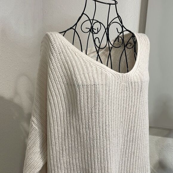 Cotton on cream lace up back sweater size L - Picture 5 of 9